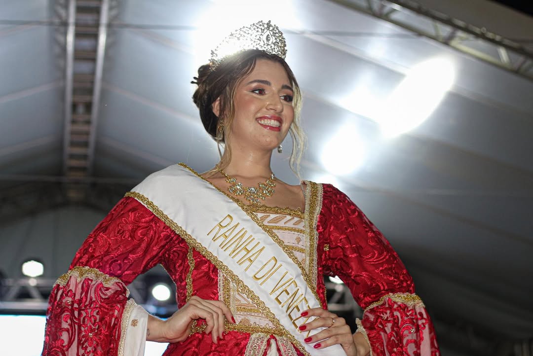 Beatriz Bis